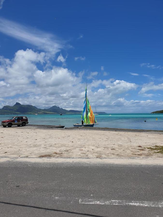 Le Manguier Apartment Mahebourg Bagian luar foto